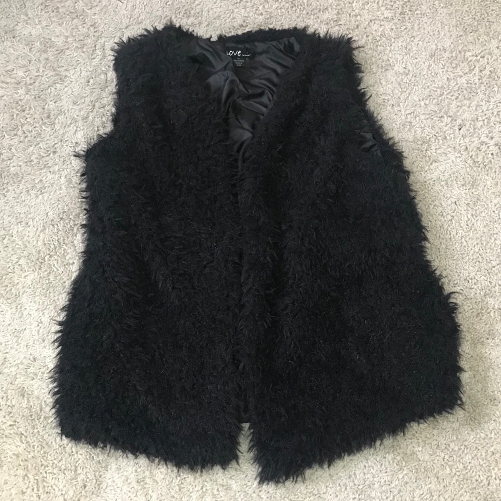 Fuax fur vest
